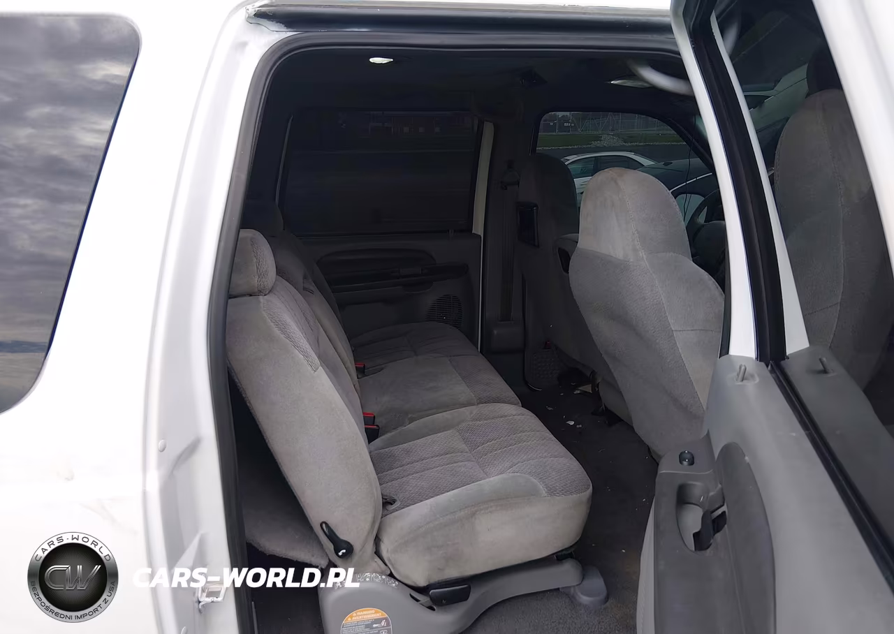 2000 Ford Excursion Xlt VIN:1FMNU41S4YEA40173 - 8