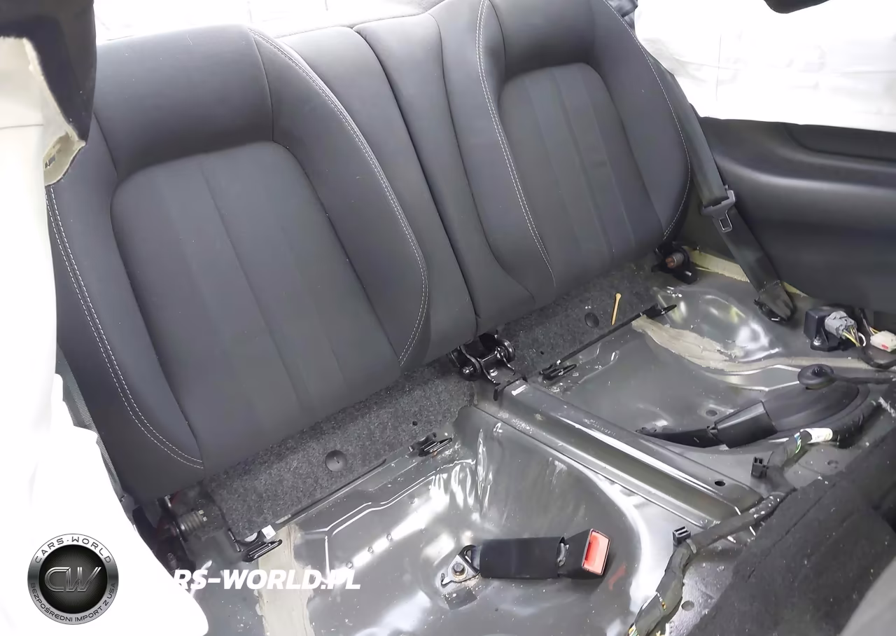 2020 Ford Mustang Ecoboost Fastback VIN:1FA6P8TH5L5129418 - 8