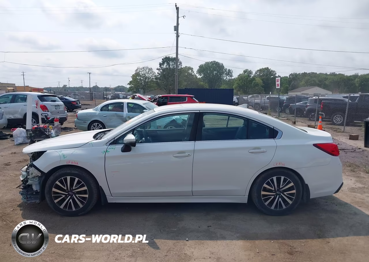 2018 Subaru Legacy 2.5I Premium VIN:4S3BNAF64J3040495 - 15