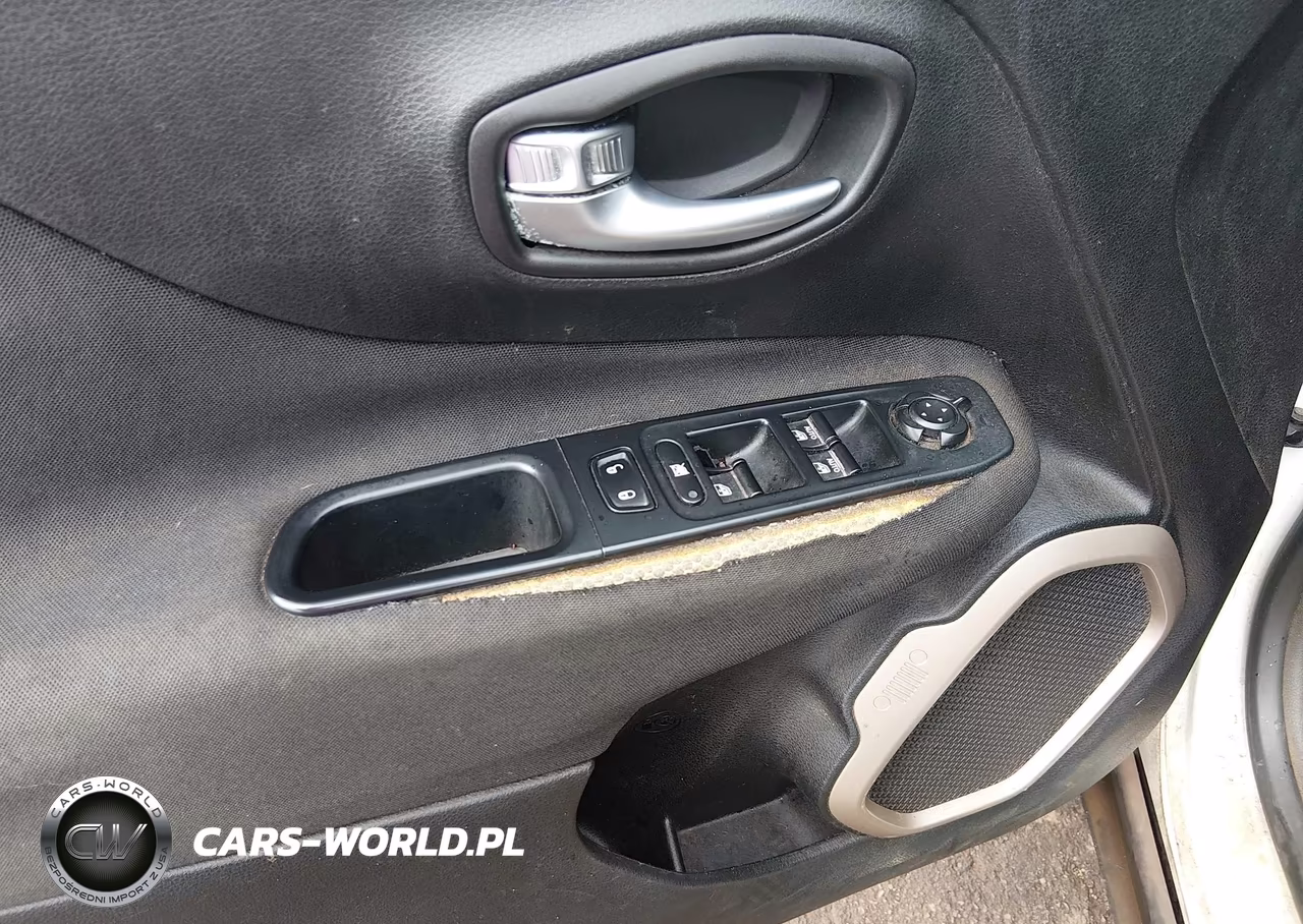 2015 Jeep Renegade Latitude VIN:ZACCJBBT7FPC19246 - 17
