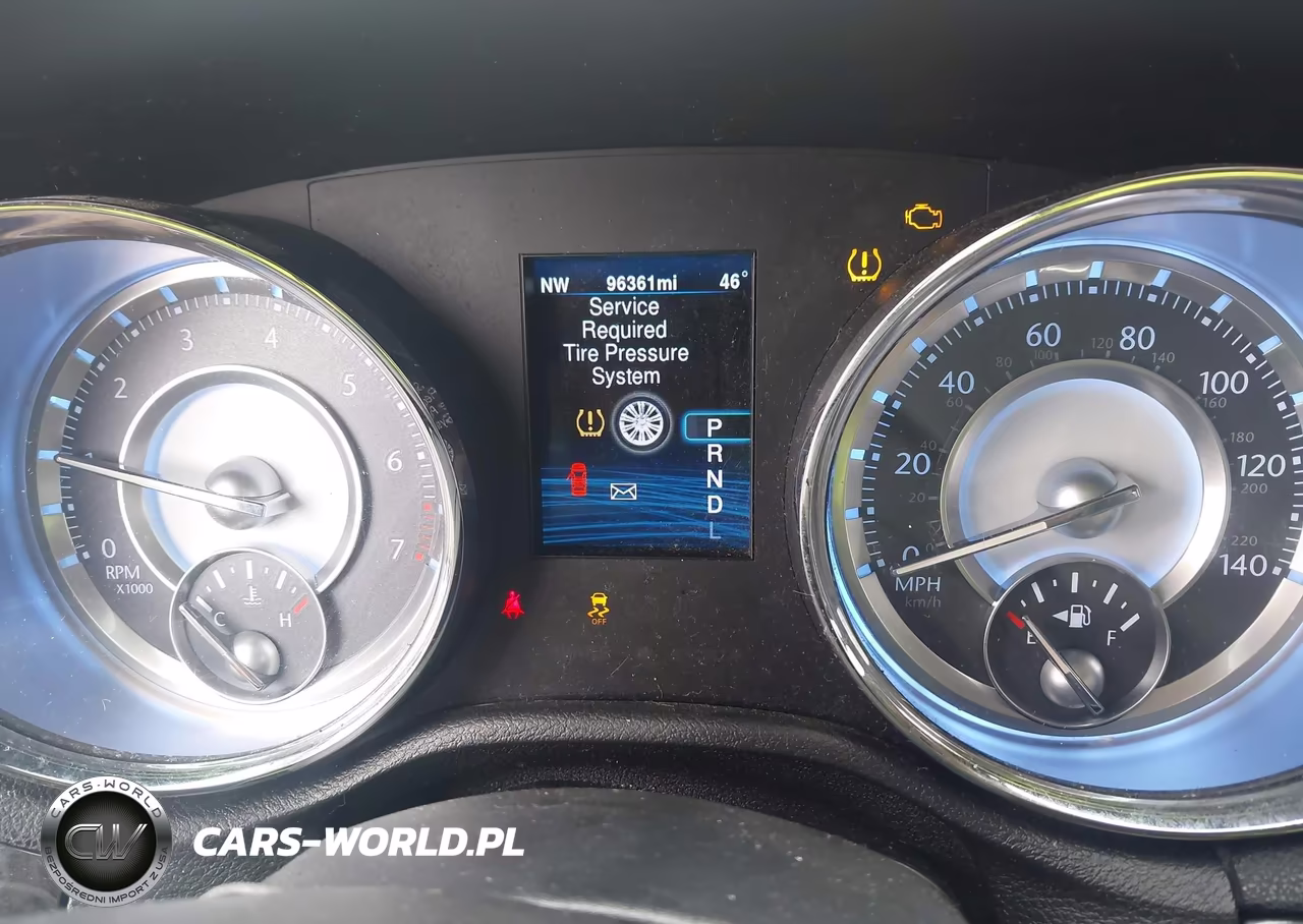 2014 Chrysler 300 VIN:2C3CCAAG5EH175518 - 7