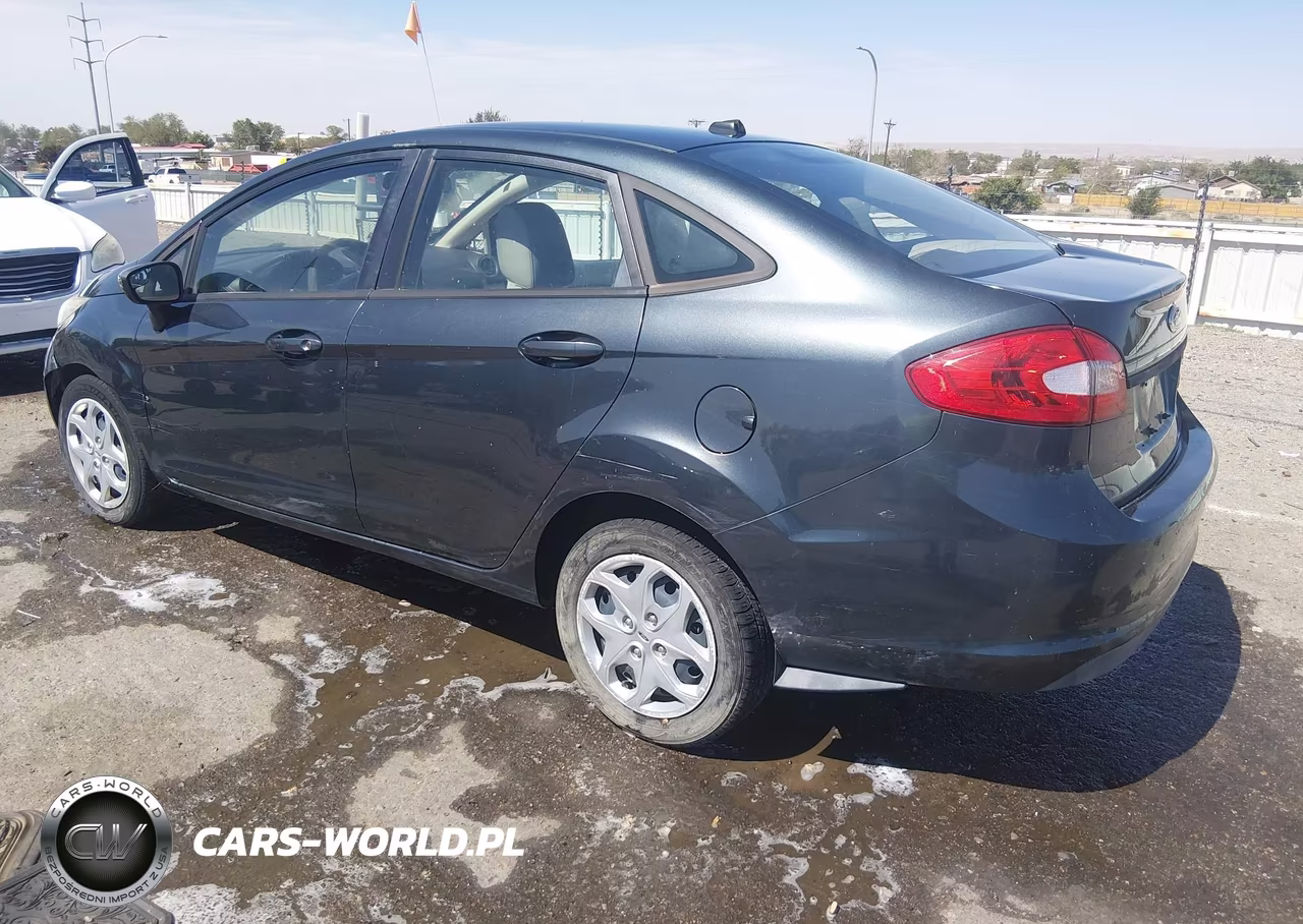 2011 Ford Fiesta S VIN:3FADP4AJ9BM164560 - 3
