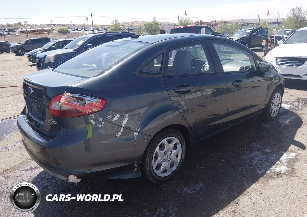 2011 Ford Fiesta S VIN:3FADP4AJ9BM164560 - 4