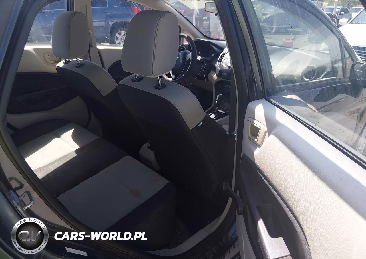 2011 Ford Fiesta S VIN:3FADP4AJ9BM164560 - 8