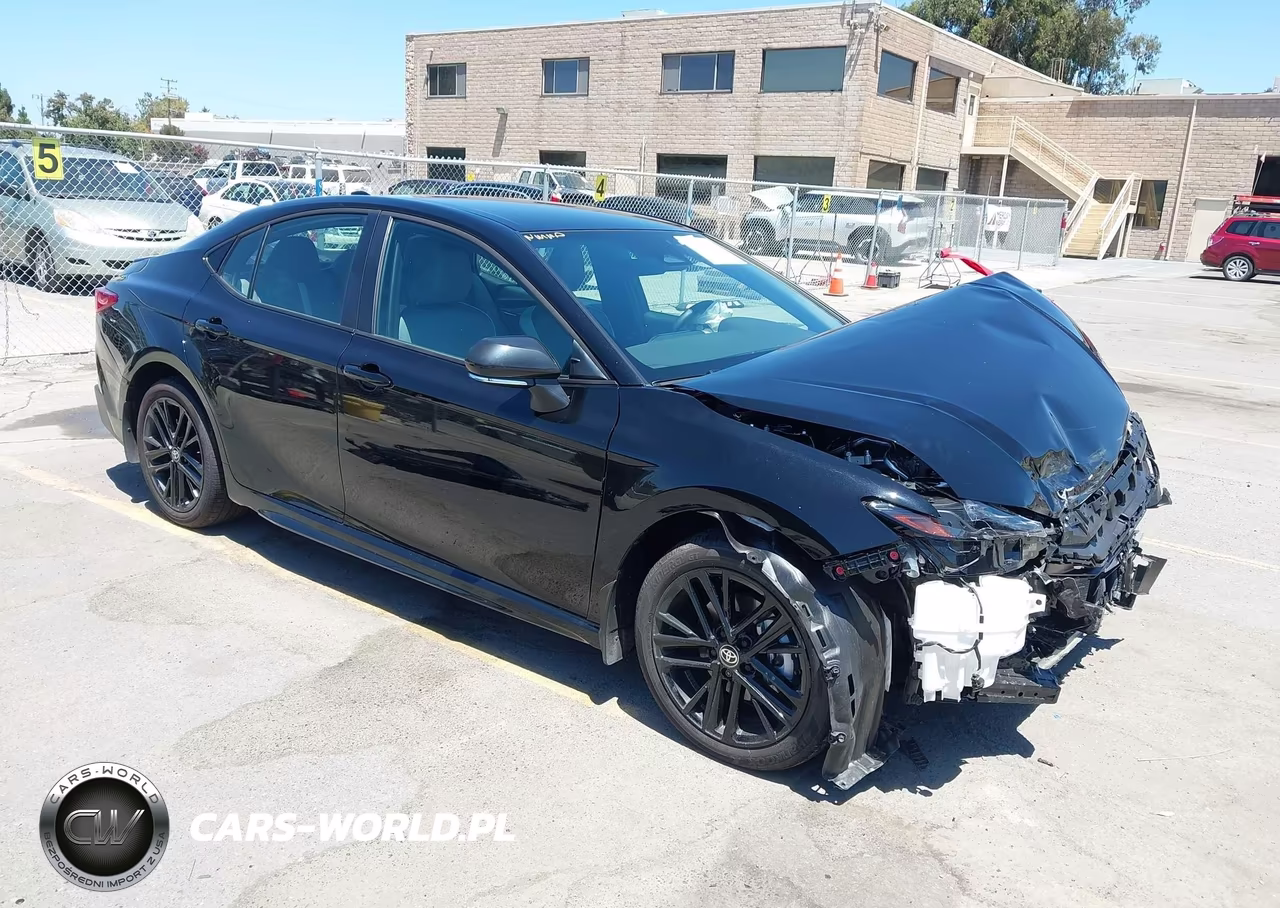 2026 Toyota Camry Se – zdjęcie 1 z 17