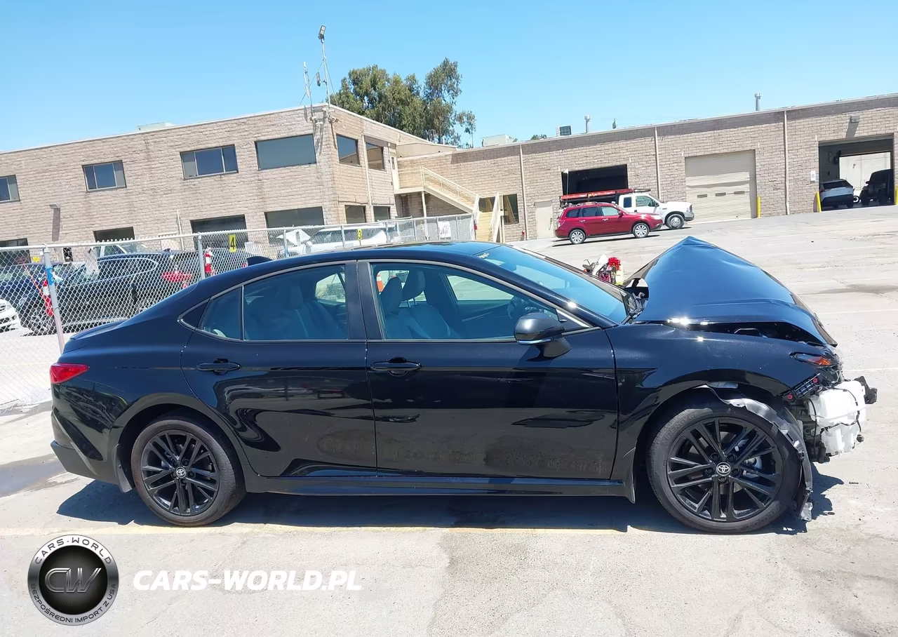 2026 Toyota Camry Se VIN:4T1DBADK8TU047329 - 14