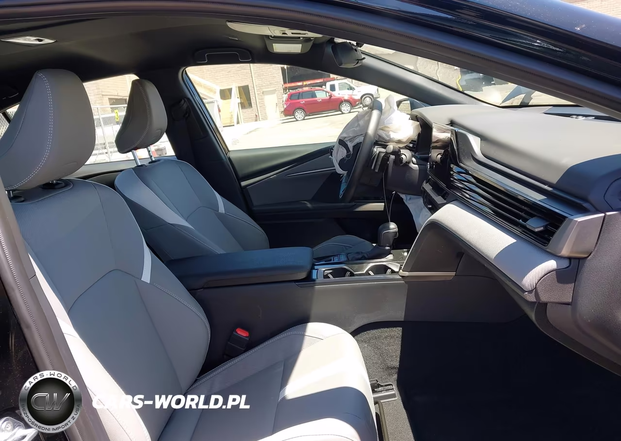 2026 Toyota Camry Se VIN:4T1DBADK8TU047329 - 5
