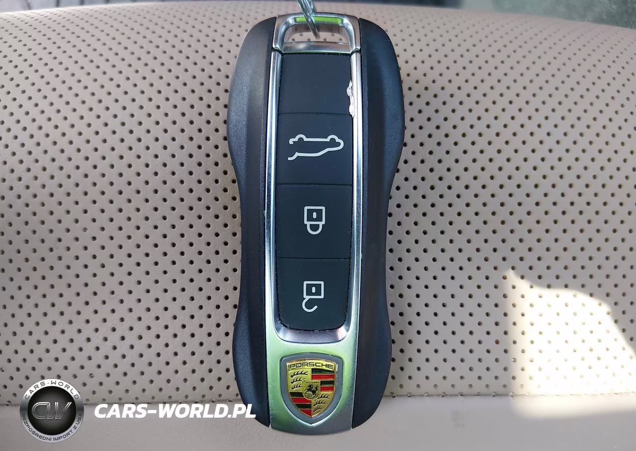 2026 Porsche Cayenne E-Hybrid Coupe VIN:WP1BE2AY9TDA45007 - 11
