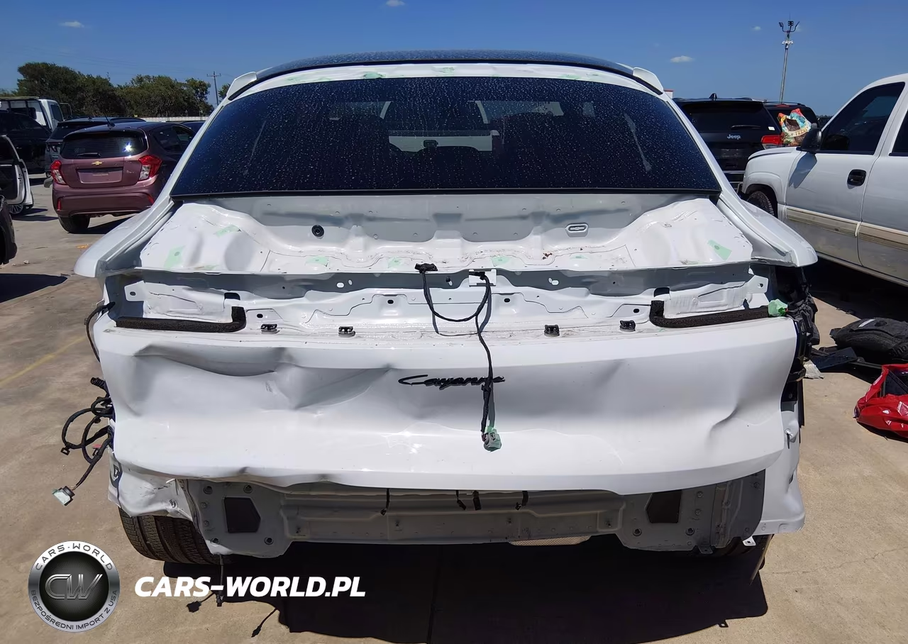 2026 Porsche Cayenne E-Hybrid Coupe VIN:WP1BE2AY9TDA45007 - 17