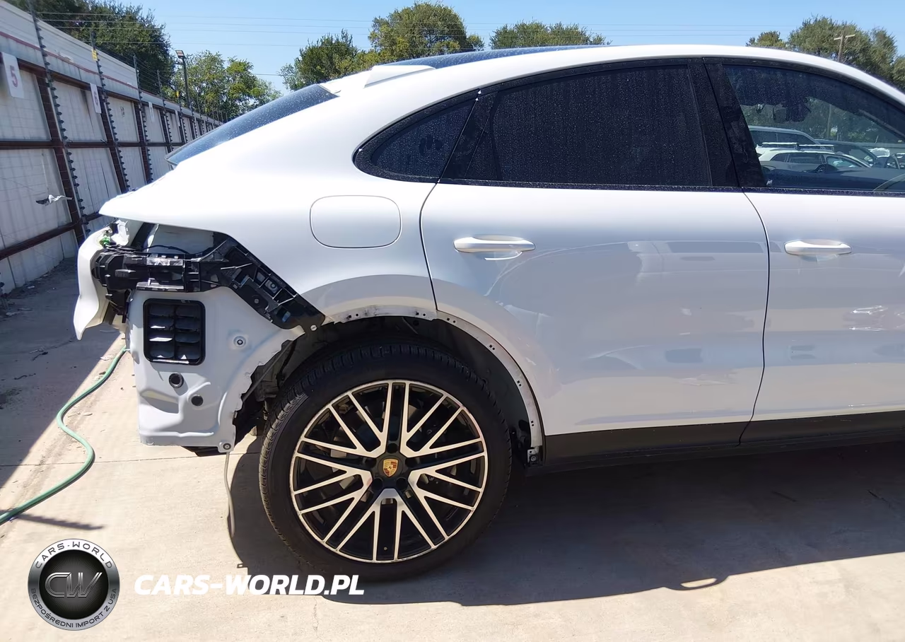 2026 Porsche Cayenne E-Hybrid Coupe VIN:WP1BE2AY9TDA45007 - 21