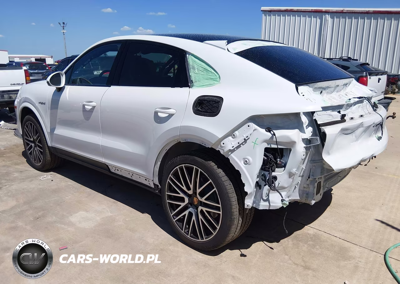 2026 Porsche Cayenne E-Hybrid Coupe VIN:WP1BE2AY9TDA45007 - 3
