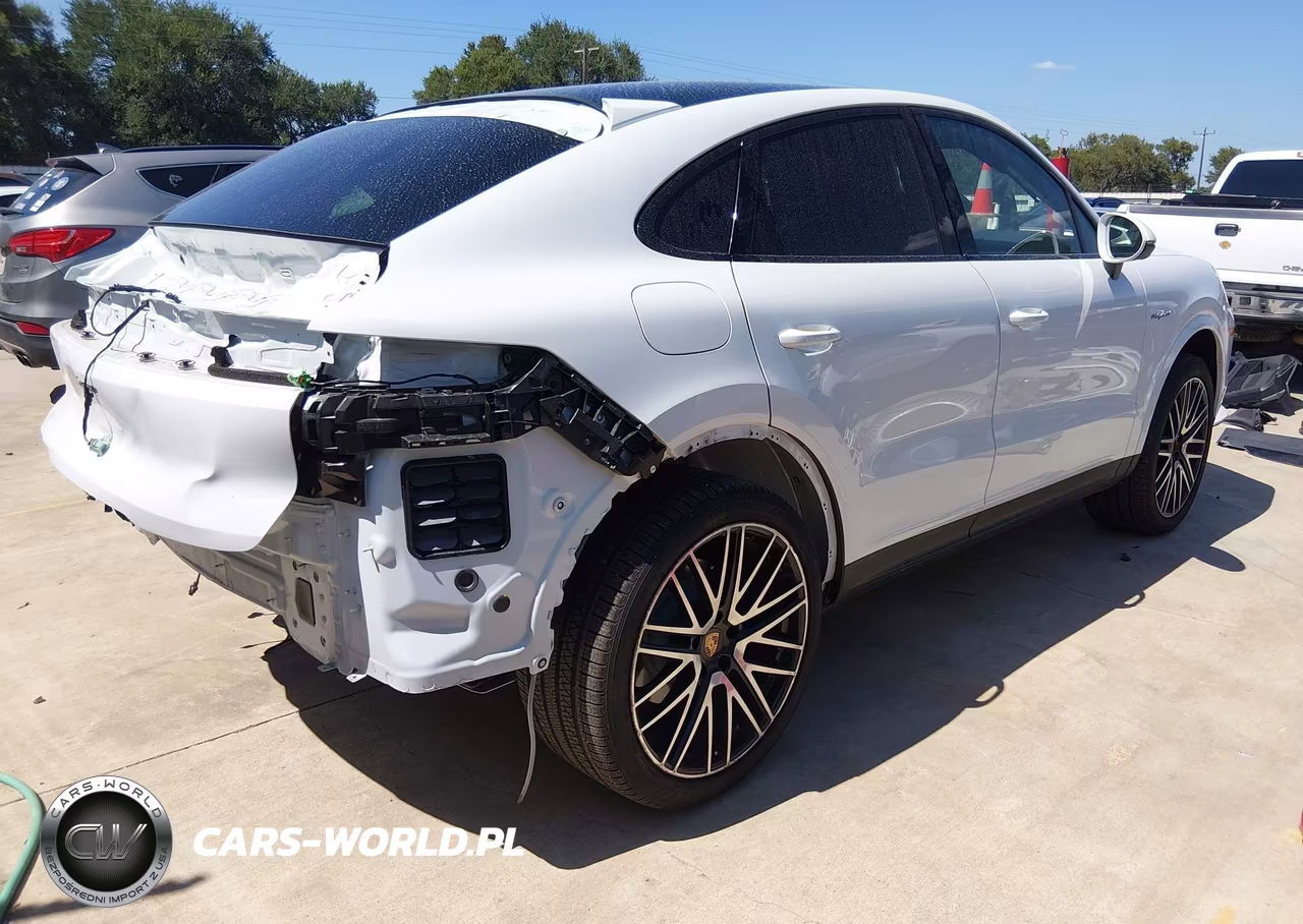 2026 Porsche Cayenne E-Hybrid Coupe VIN:WP1BE2AY9TDA45007 - 4