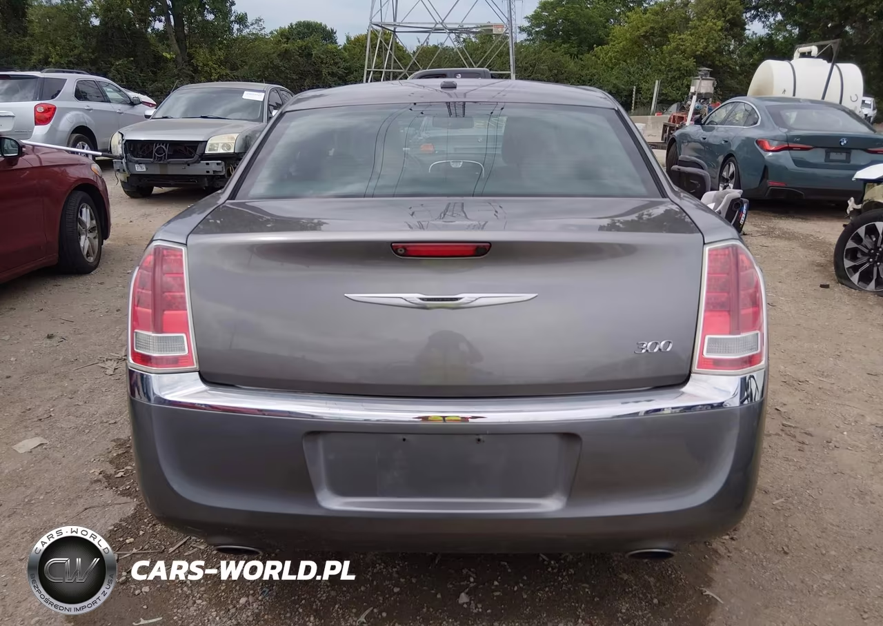 2012 Chrysler 300 Limited VIN:2C3CCACG9CH143309 - 16