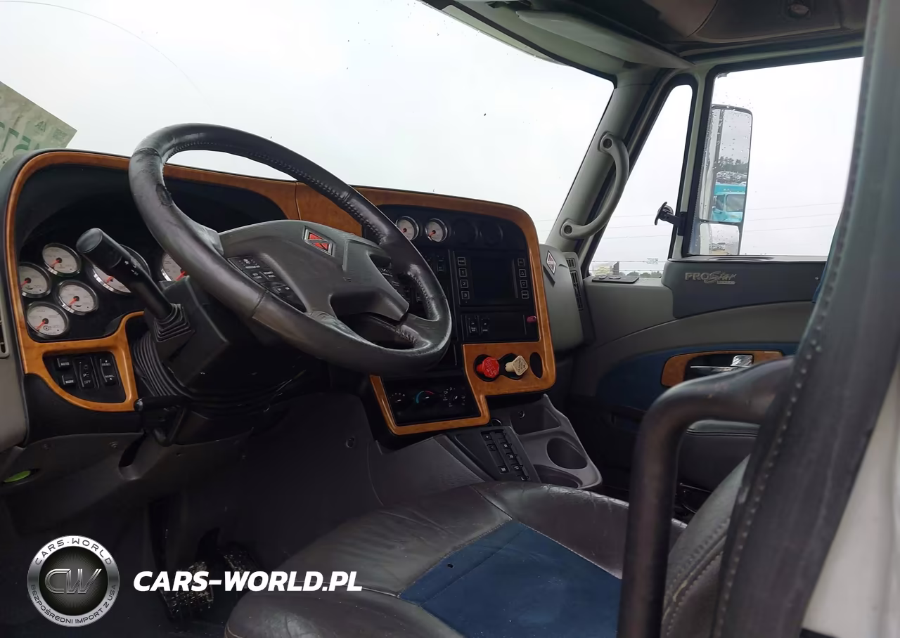 2009 International Prostar Lmtd VIN:2HSCWAPR29C060459 - 7
