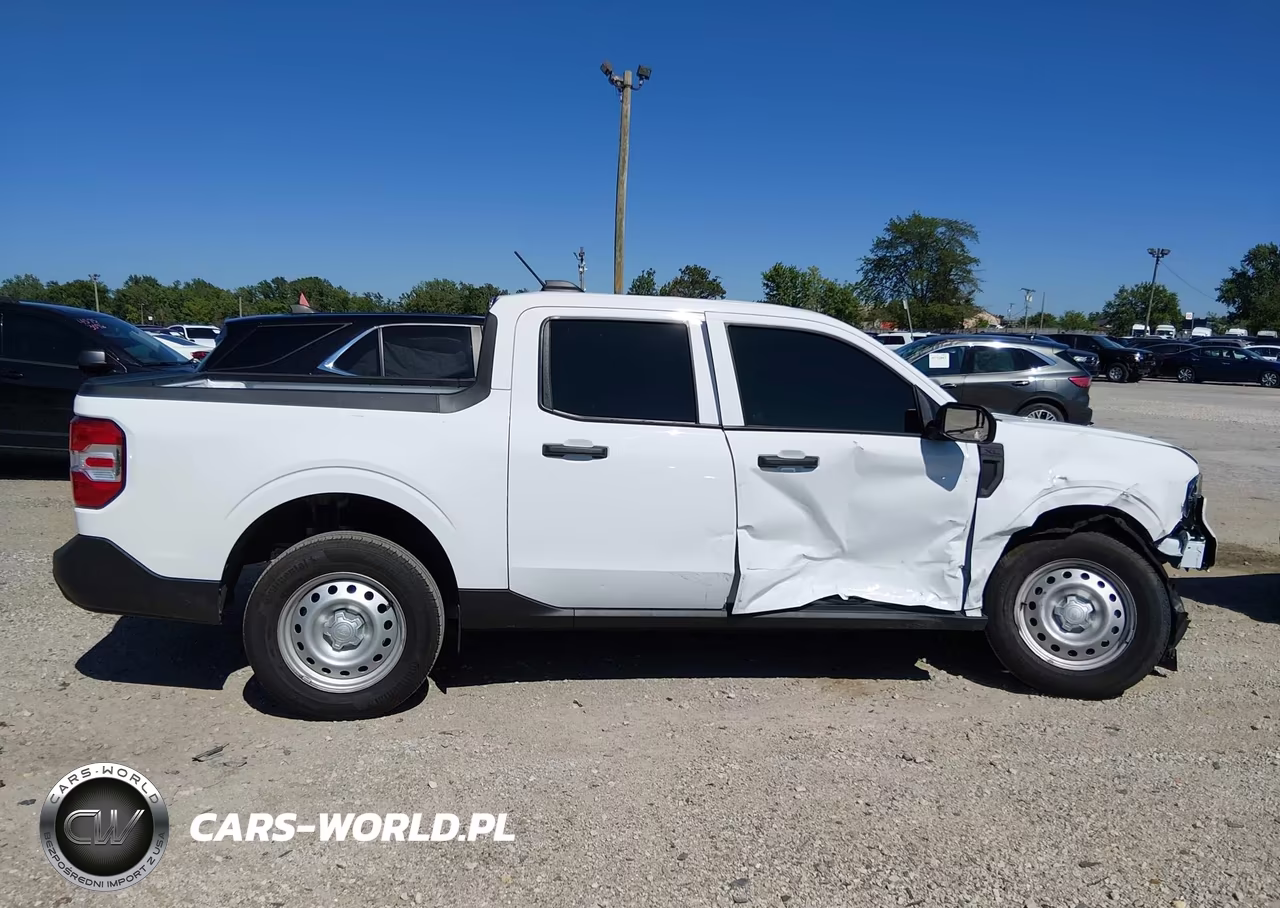 2025 Ford Maverick Xl VIN:3FTTW8A32SRB23935 - 14