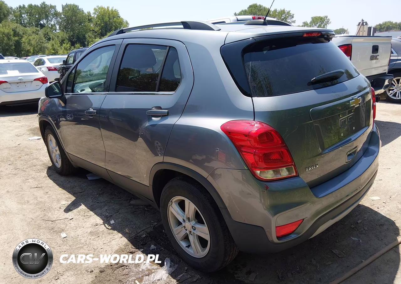 2020 Chevrolet Trax Fwd Lt VIN:3GNCJLSB8LL322698 - 3