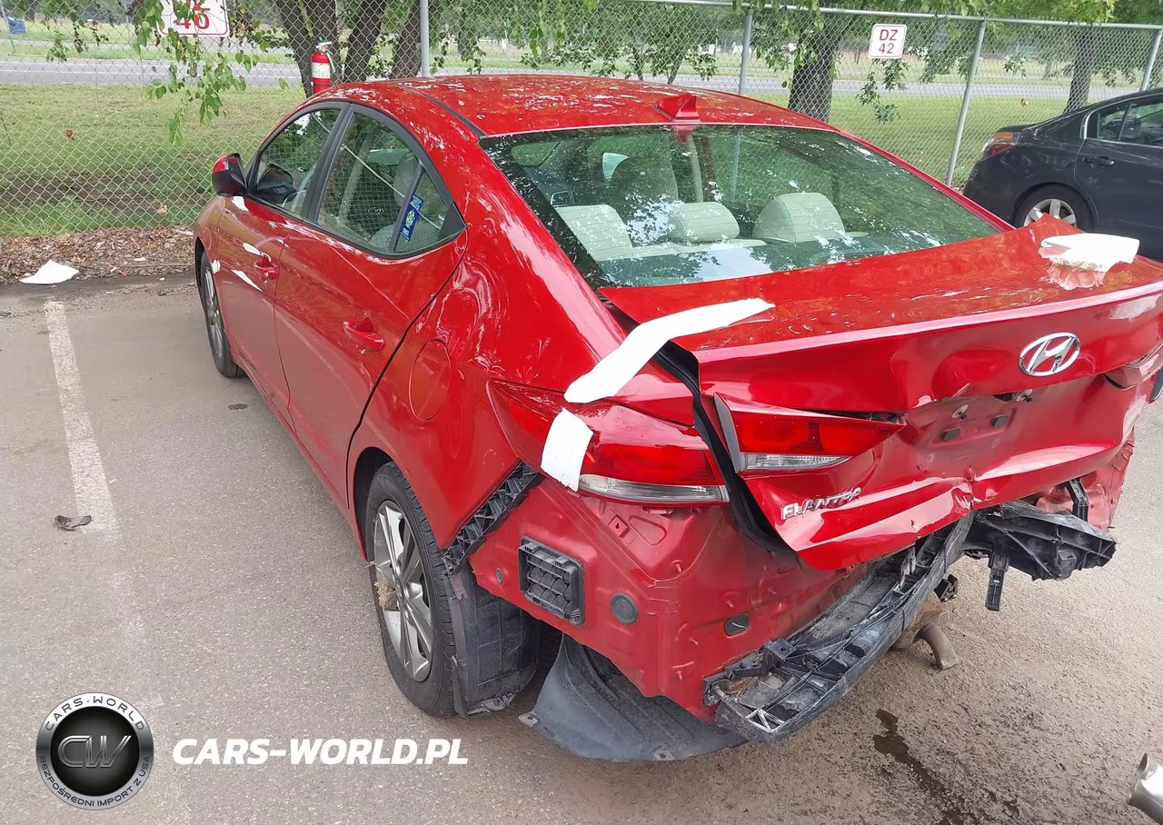 2017 Hyundai Elantra Se VIN:5NPD84LF3HH185712 - 3