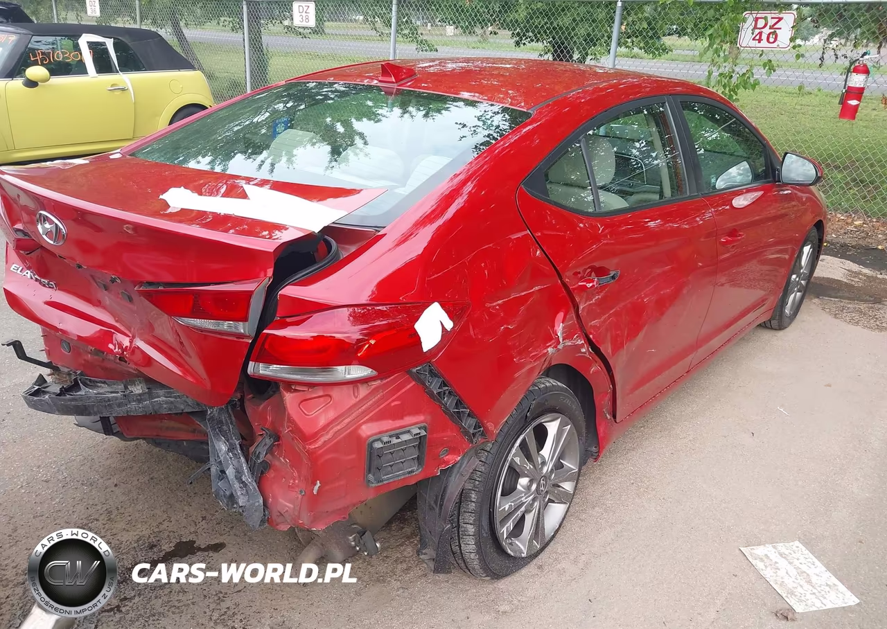 2017 Hyundai Elantra Se VIN:5NPD84LF3HH185712 - 4