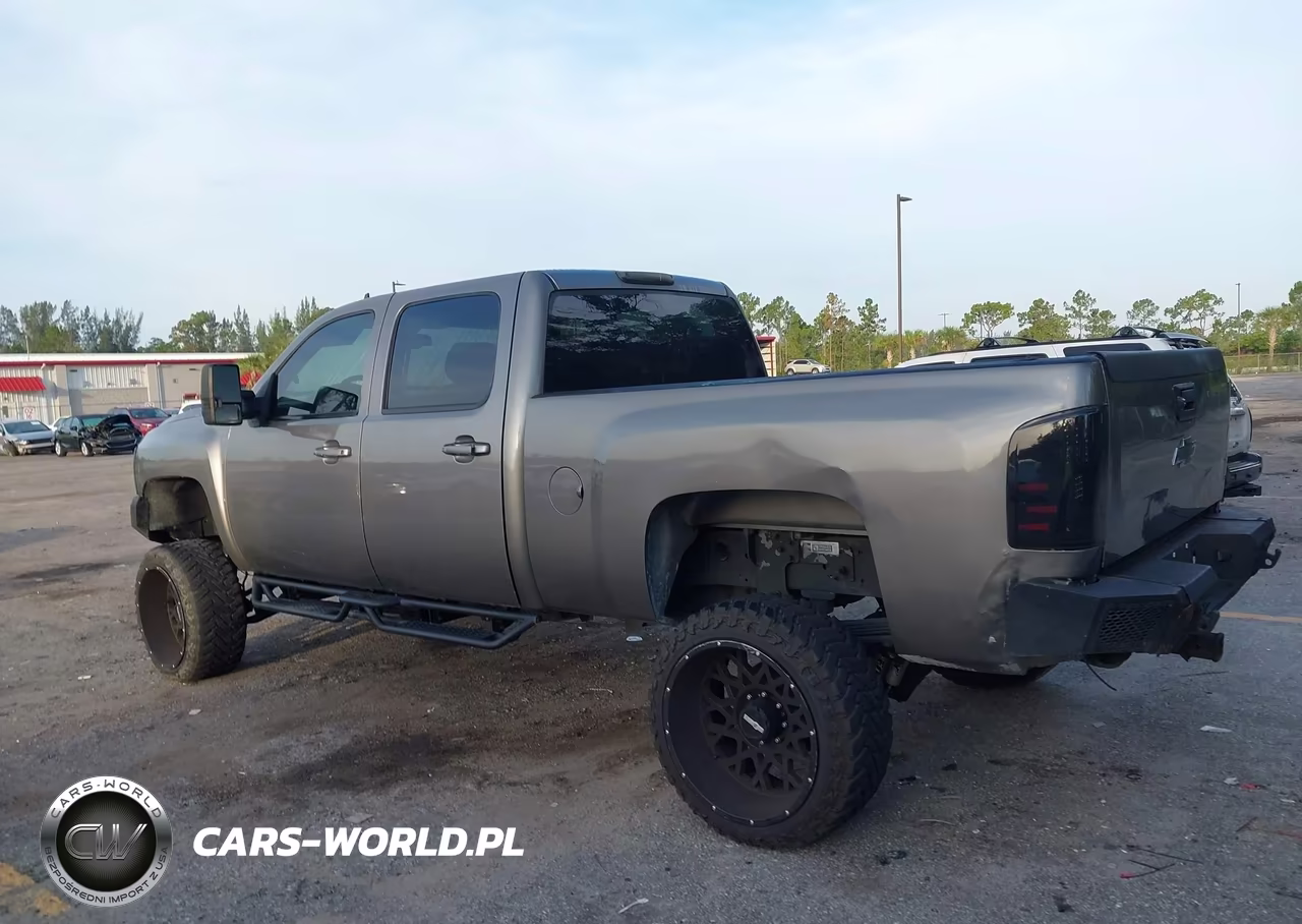 2007 Chevrolet Silverado 2500Hd Ltz VIN:1GCHK23617F567107 - 3