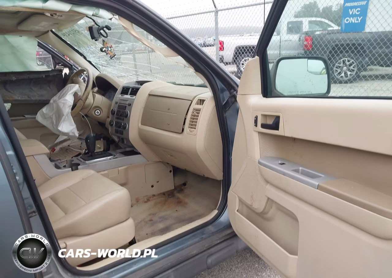 2011 Ford Escape Xlt VIN:1FMCU0D70BKA28859 - 5