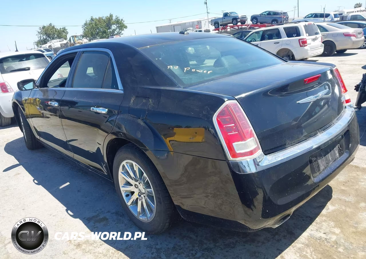 2012 Chrysler 300 Limited VIN:2C3CCACG4CH166061 - 3