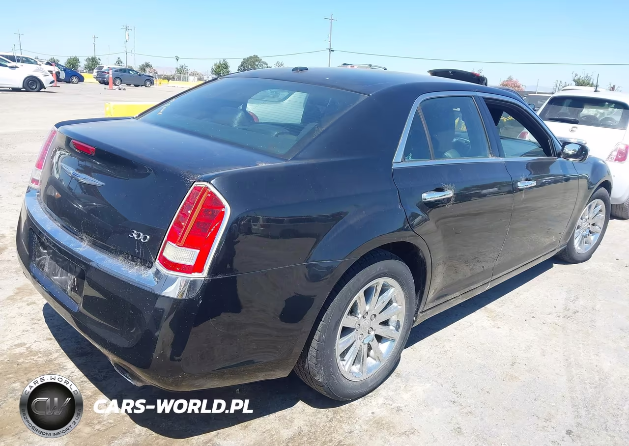 2012 Chrysler 300 Limited VIN:2C3CCACG4CH166061 - 4