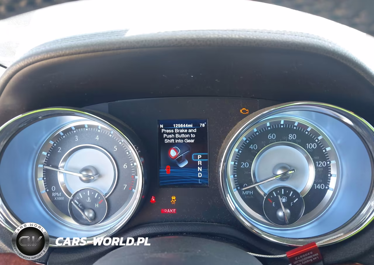 2012 Chrysler 300 Limited VIN:2C3CCACG4CH166061 - 7