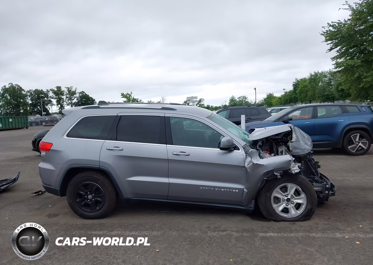 2016 Jeep Grand Cherokee Laredo VIN:1C4RJFAG1GC420393 - 13
