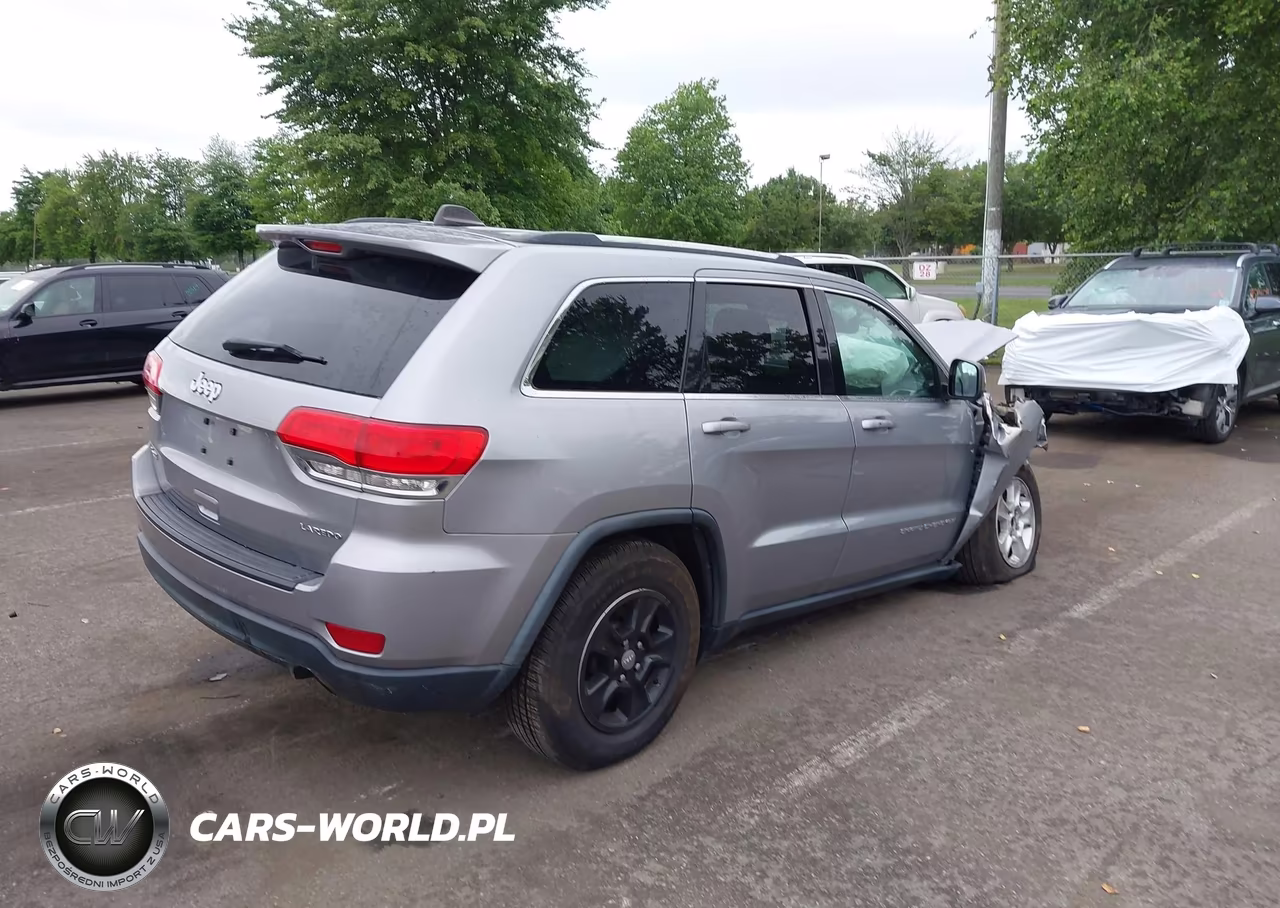 2016 Jeep Grand Cherokee Laredo VIN:1C4RJFAG1GC420393 - 4
