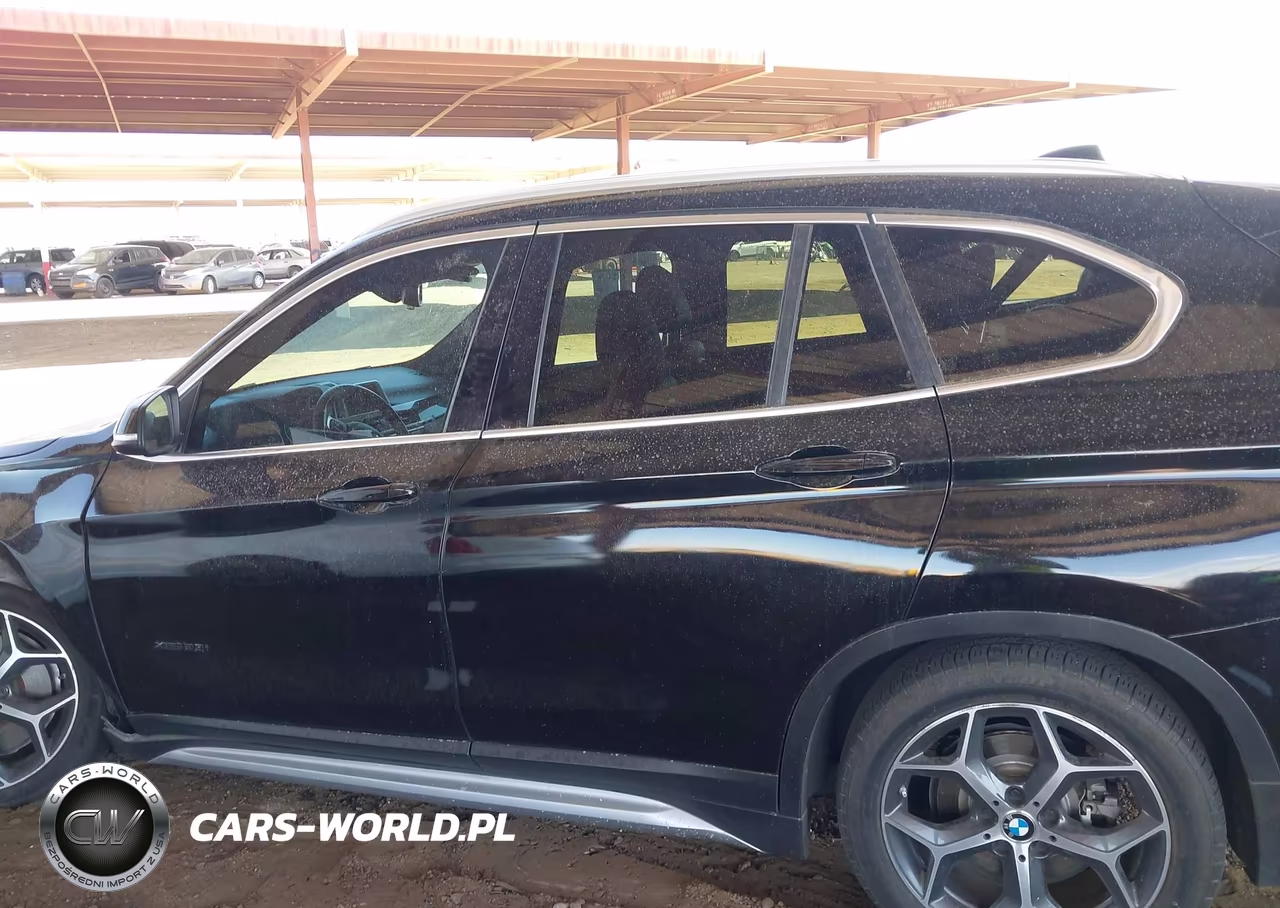 2016 BMW X1 xDrive28I VIN:WBXHT3C37GP886419 - 13