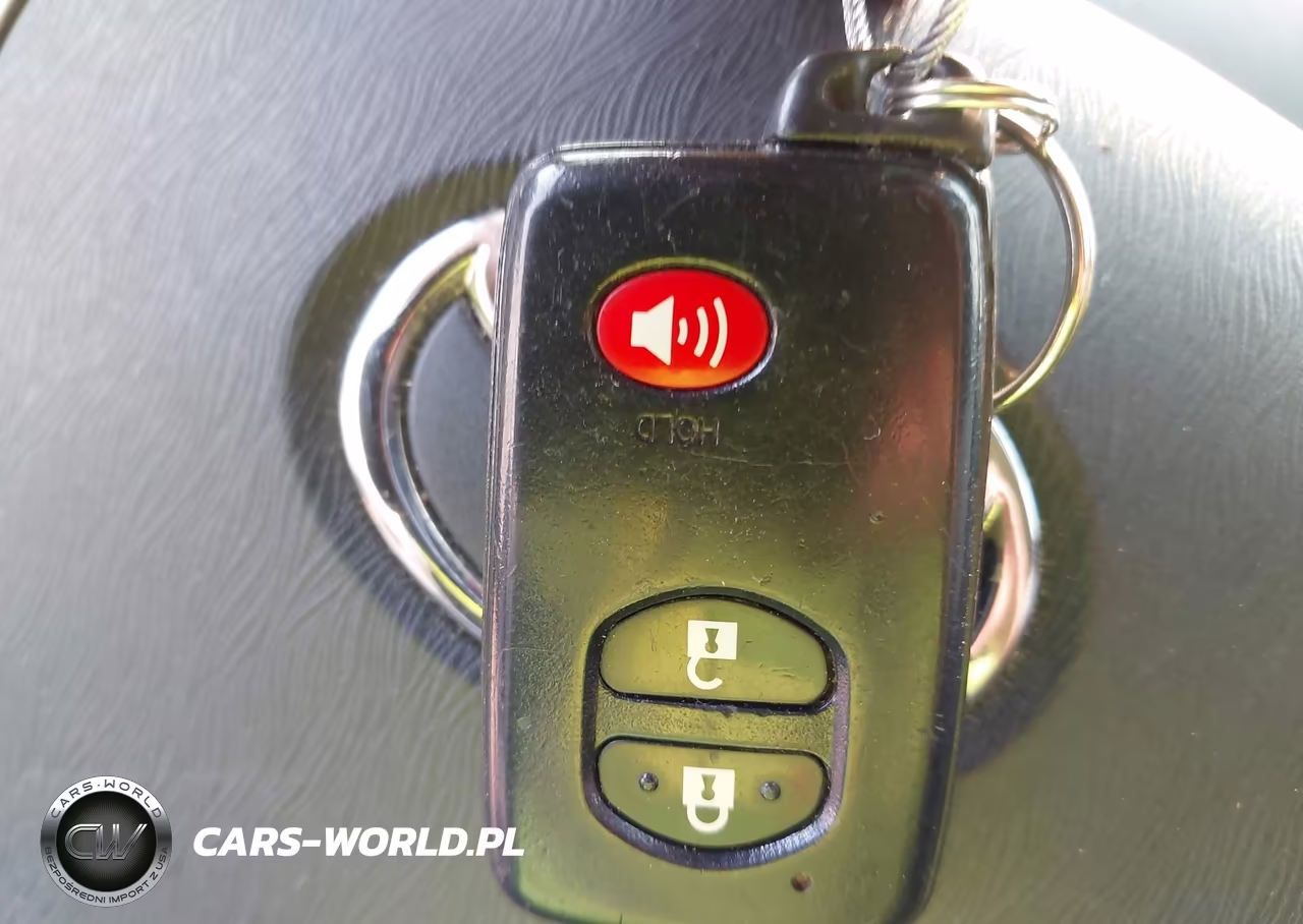 2010 Toyota Prius V VIN:JTDKN3DU2A0046777 - 11