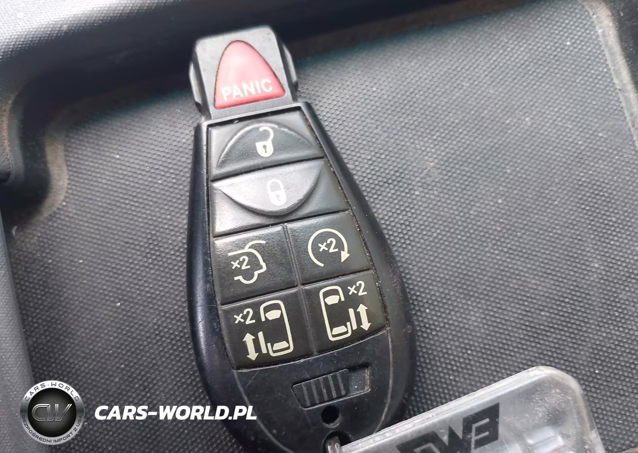 2009 Chrysler Town & Country Touring VIN:2A8HR54109R522423 - 11