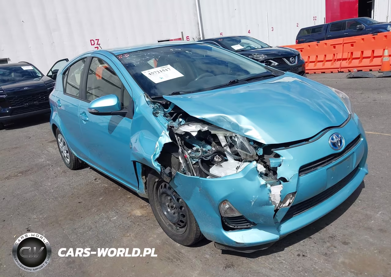 2014 Toyota Prius C Three