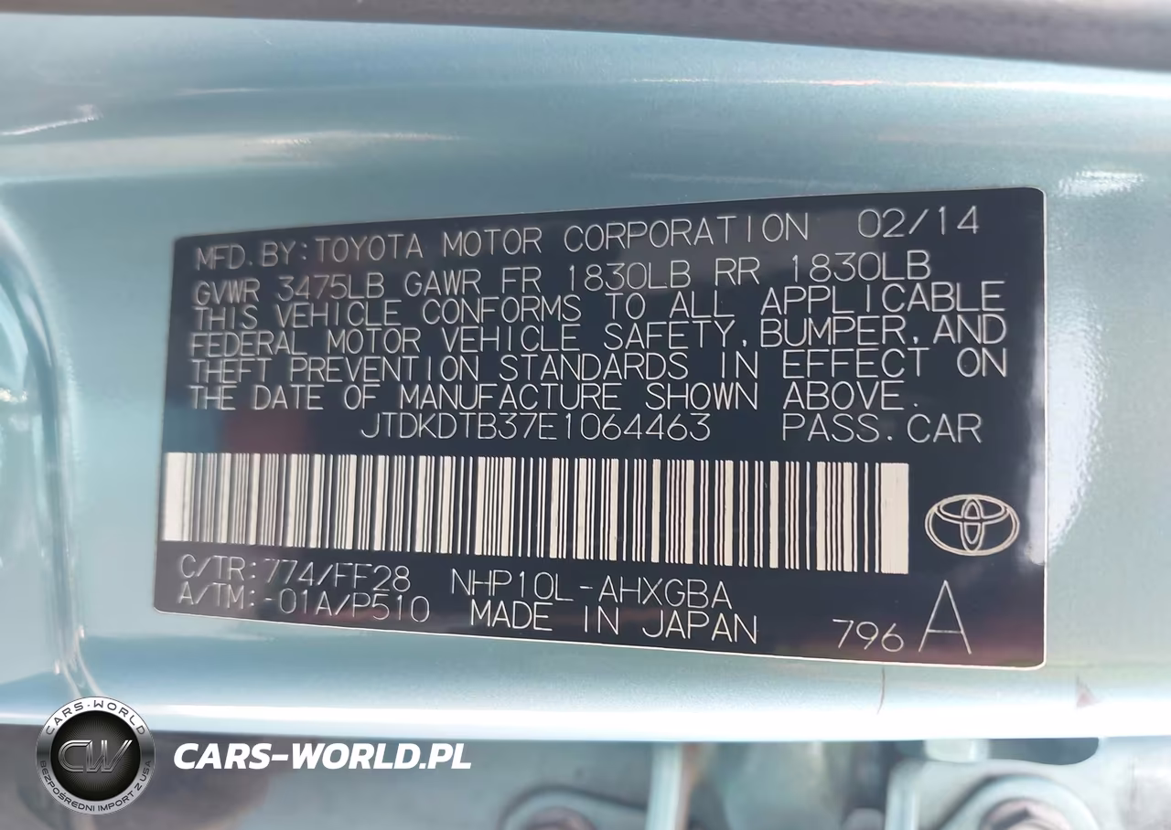 2014 Toyota Prius C Three VIN:JTDKDTB37E1064463 - 9