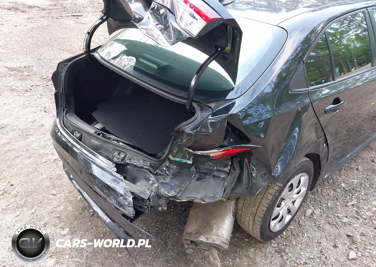 2022 Toyota Corolla Le VIN:5YFEPMAEXNP303948 - 6