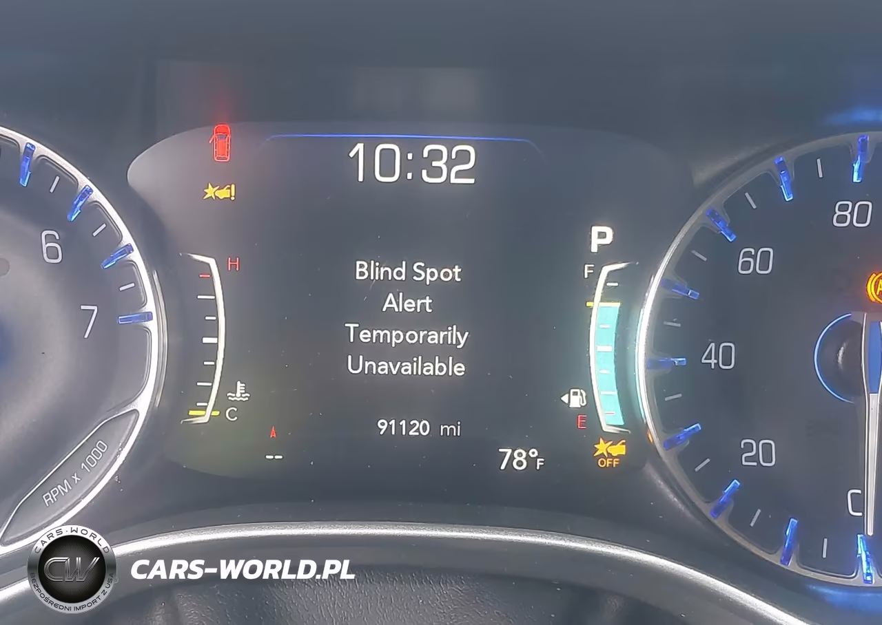 2022 Chrysler Pacifica Touring L VIN:2C4RC1BG8NR112380 - 15
