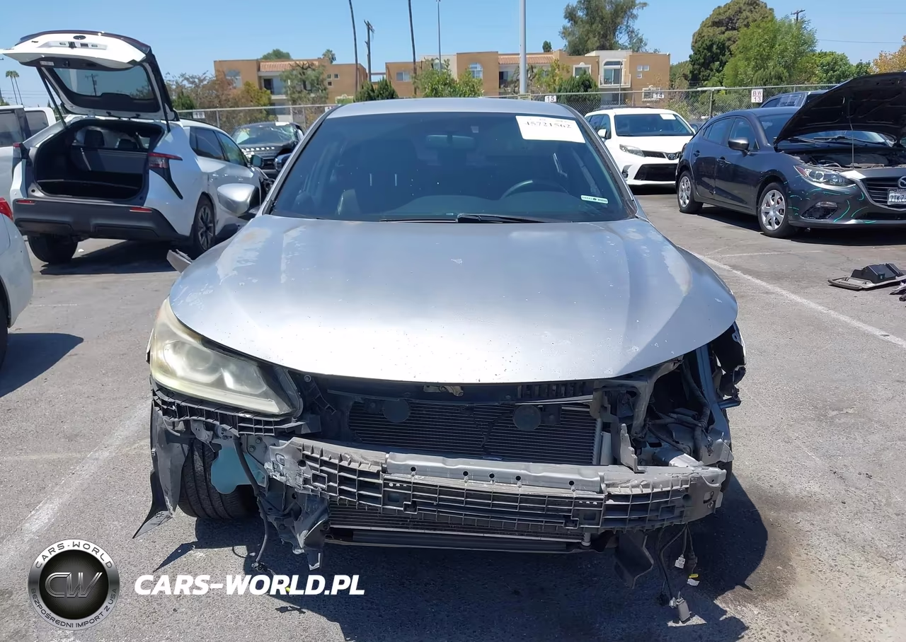 2016 Honda Accord Sport VIN:1HGCR2F57GA180567 - 13