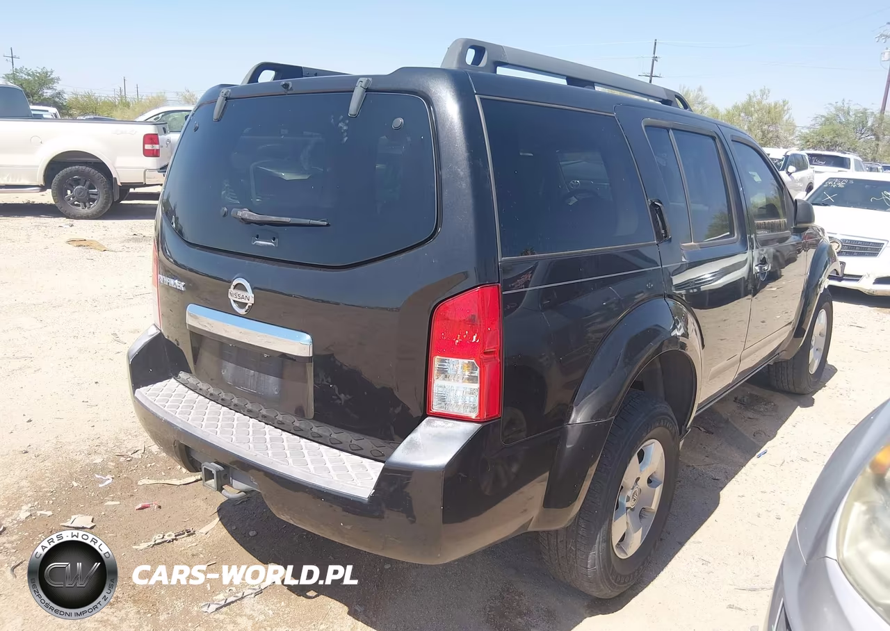 2011 Nissan Pathfinder S VIN:5N1AR1NNXBC602647 - 4