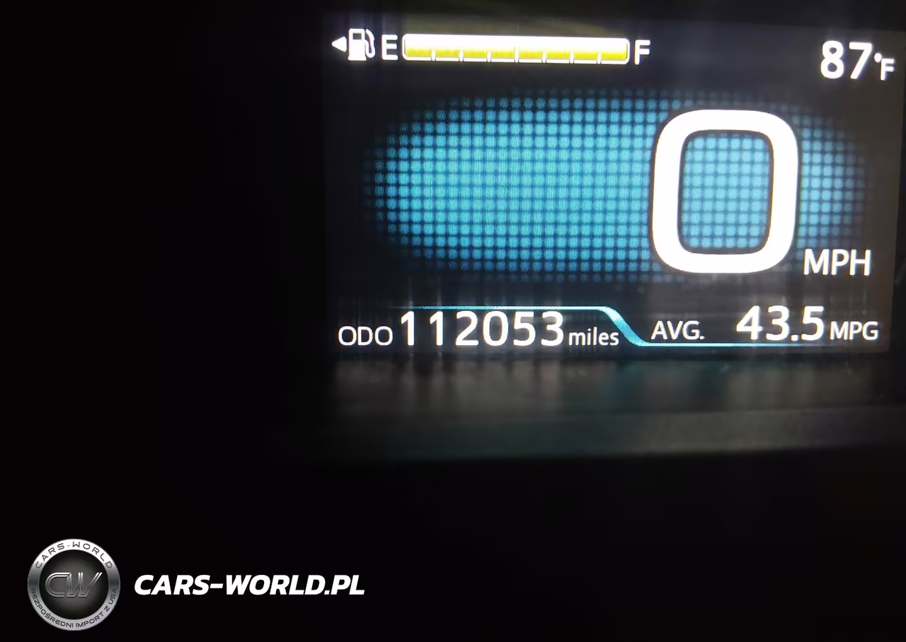 2018 Toyota Prius Two VIN:JTDKBRFU1J3078014 - 16
