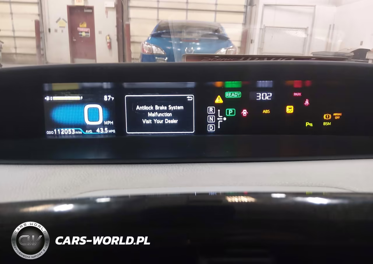 2018 Toyota Prius Two VIN:JTDKBRFU1J3078014 - 7