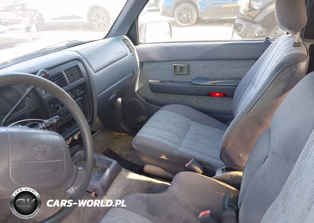 1998 Toyota Tacoma VIN:4TAVL52N8WZ029913 - 5