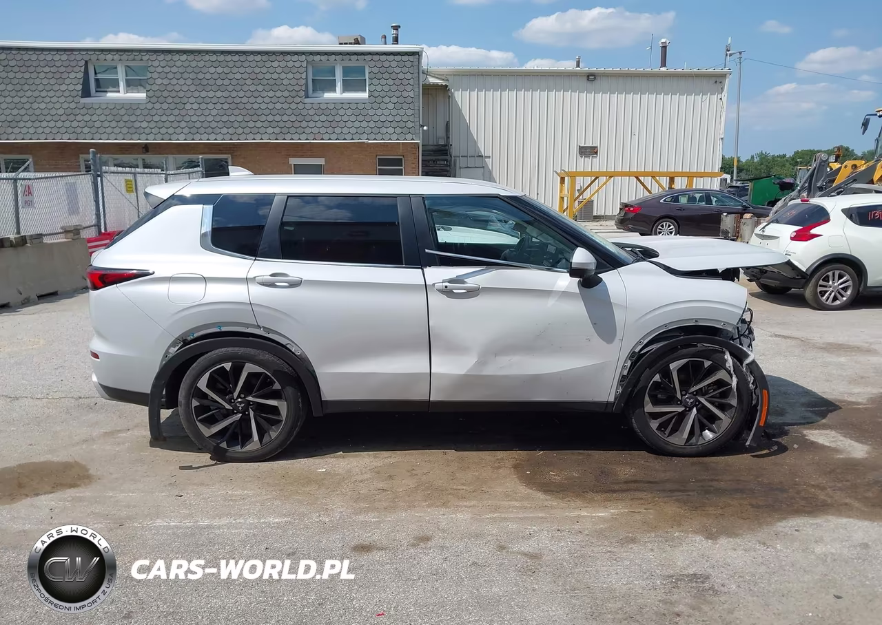 2022 Mitsubishi Outlander Black Edition S-Awc-Se 2.5 S-Awc-Se Launch Edition S-Awc VIN:JA4J4UA83NZ086373 - 13