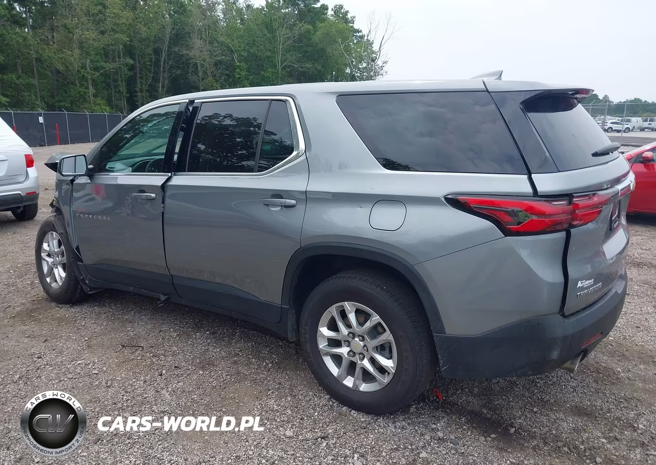 2023 Chevrolet Traverse Fwd Ls VIN:1GNERFKW8PJ103341 - 3