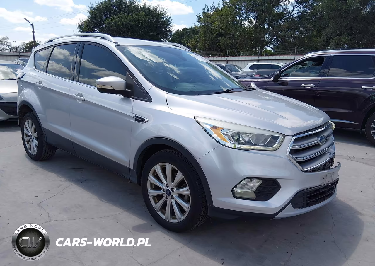 2017 Ford Escape Titanium – zdjęcie 1 z 20
