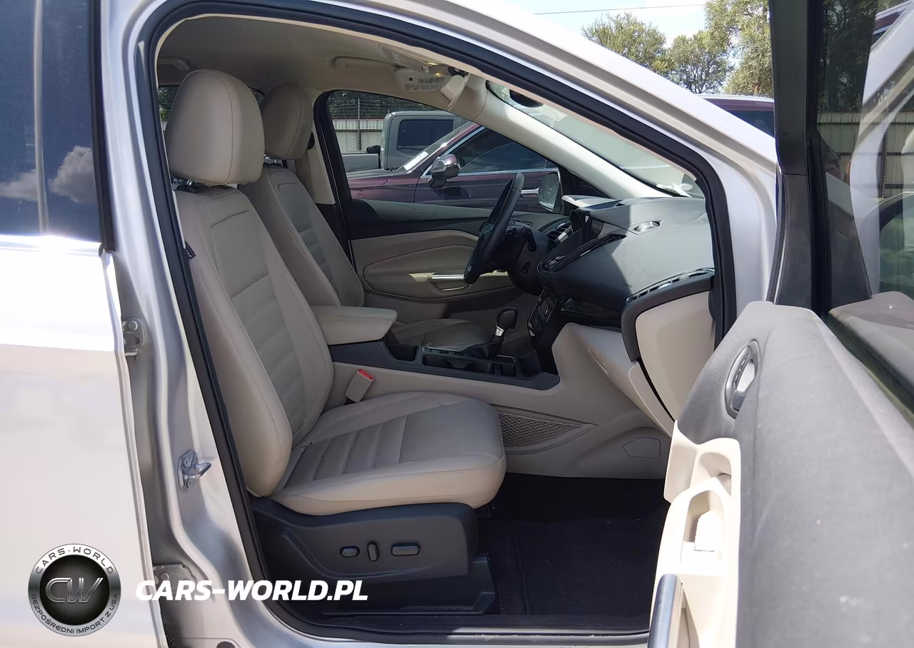 2017 Ford Escape Titanium VIN:1FMCU0JD0HUC84488 - 5