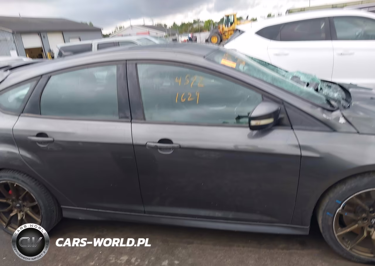 2015 Ford Focus St VIN:1FADP3L92FL251950 - 13