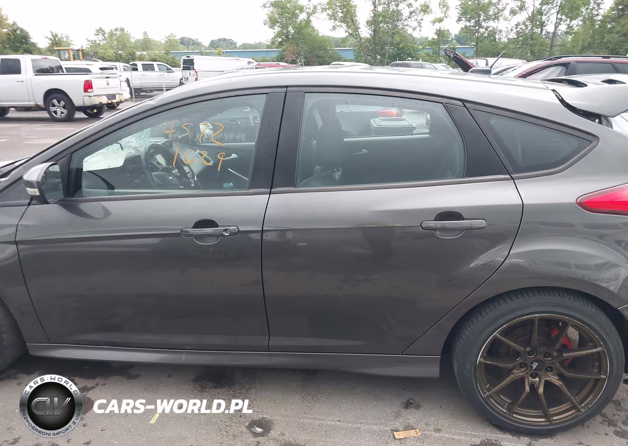 2015 Ford Focus St VIN:1FADP3L92FL251950 - 14