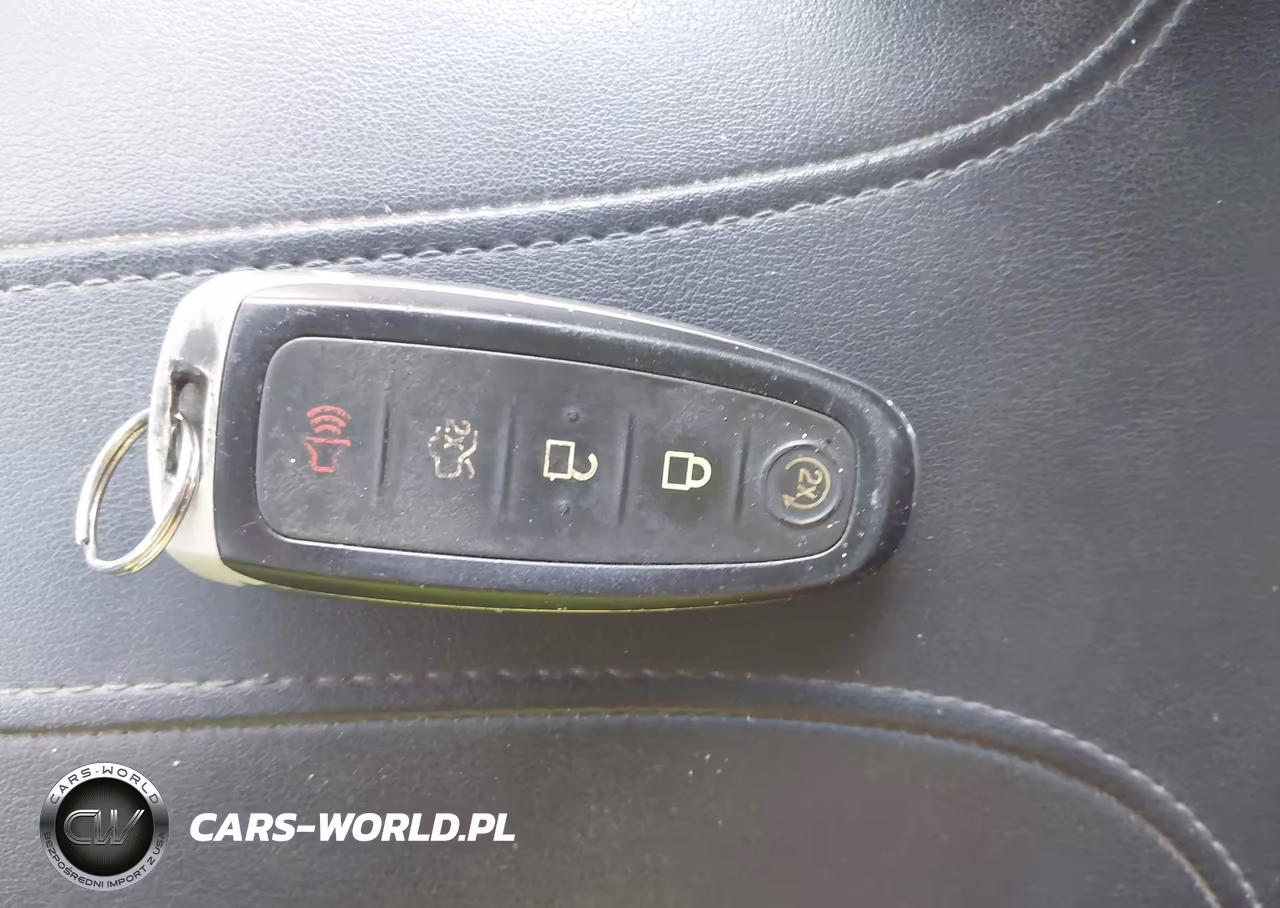 2019 Ford Escape Se VIN:1FMCU9GD8KUC25093 - 11