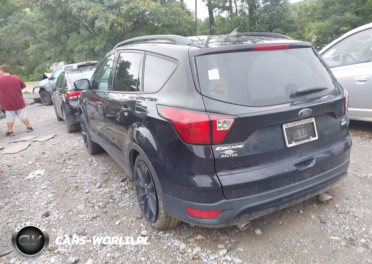 2019 Ford Escape Se VIN:1FMCU9GD8KUC25093 - 3