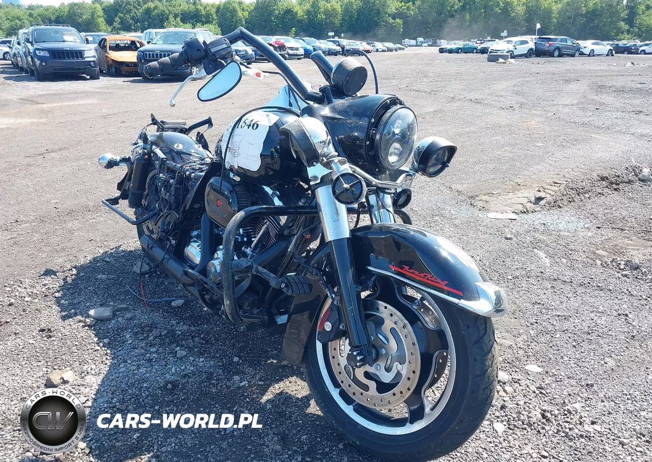 2010 Harley-Davidson Flhp